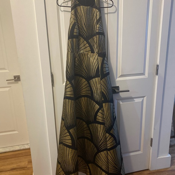 Alice and Olivia evening dress - Picture 2 of 2